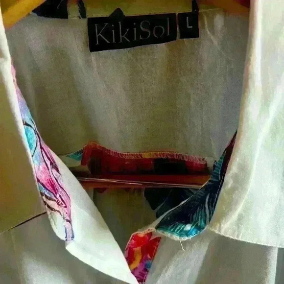 KikSol boyfriend shirt. Ladies Large - Picture 9 of 10